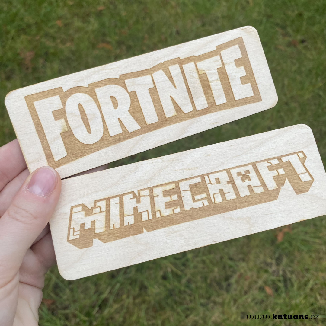 Dřevěné záložky Minecraft a Fortnite